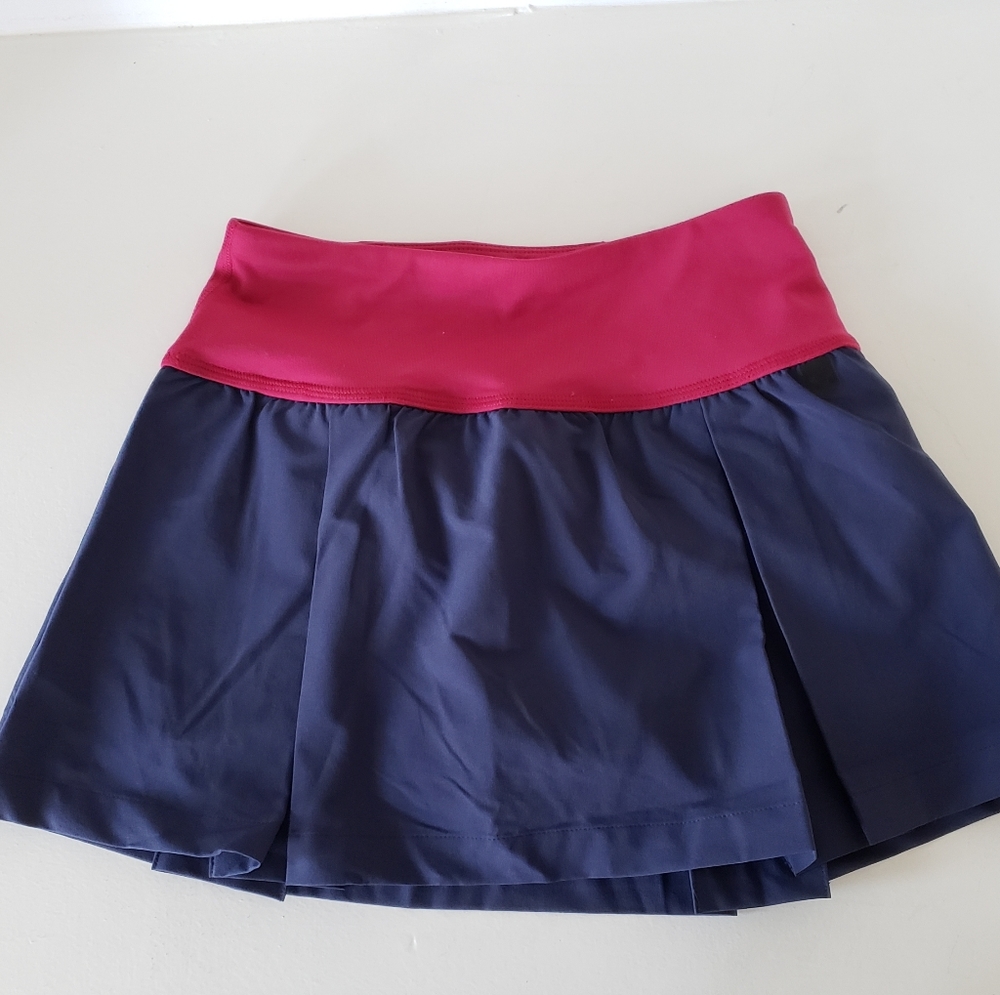 ❤2/$25 Under Armour Athletic Skirt